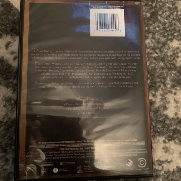 Drunk History seasons 1&2 (season 2- 2 discs) - Picture 2 of 4